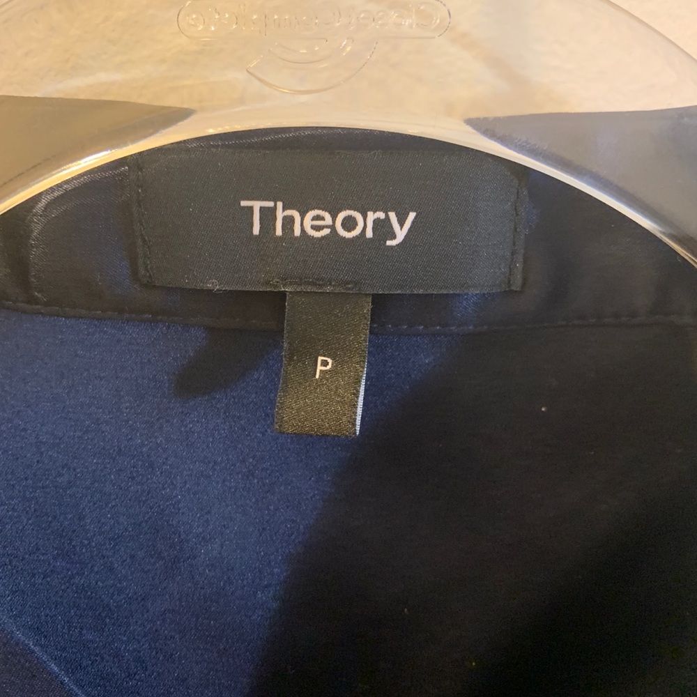 NWT THEORY RUCHED BLOUSE - Picture 7 of 8